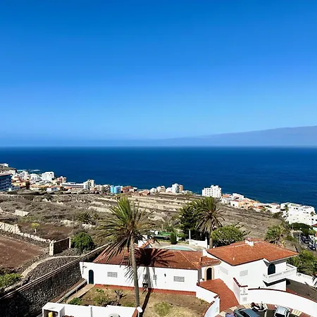 Апартаменты Pambnb - Charming Seaview *